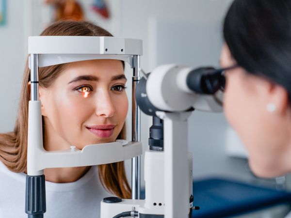 Advanced Eye Testing Thumbnail 600x450 39